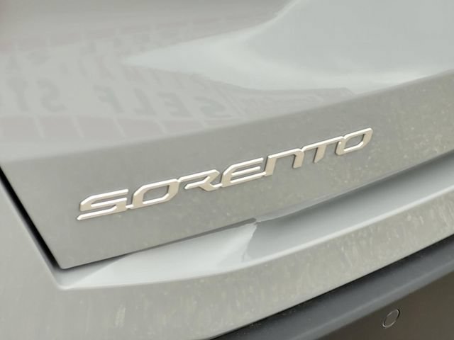 New 2026 Kia Sorento S w/ S Panoramic Sunroof Package FWD image 6