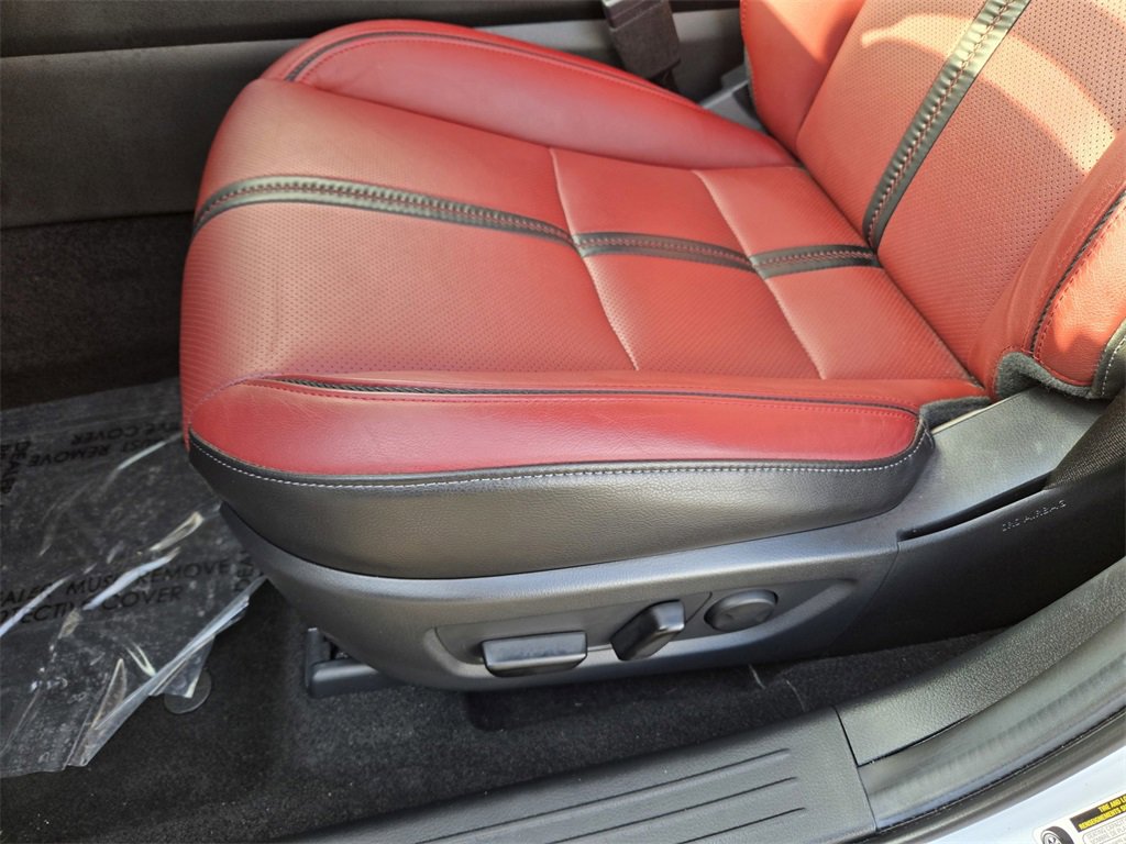 Certified 2025 MAZDA CX-50 AWD 2.5 Hybrid w/ Premium Pkg image 14