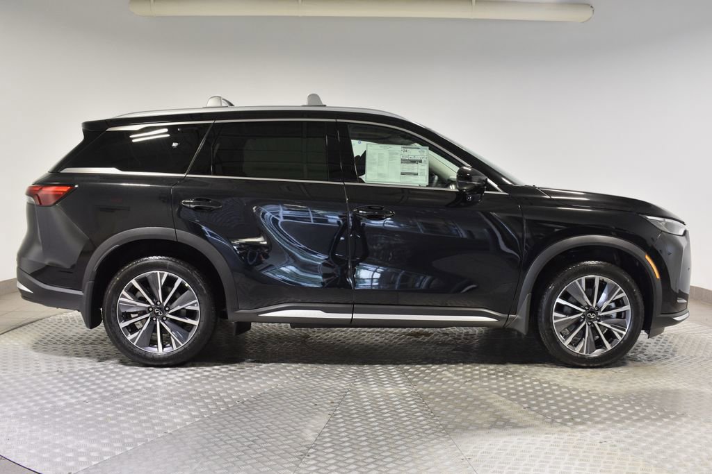 New 2026 INFINITI QX60 Luxe w/ Family Package image 6
