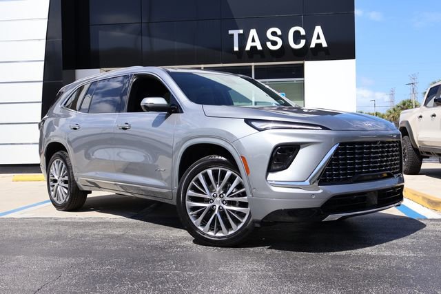 New 2026 Buick Enclave Avenir w/ Super Cruise Package FWD image 1