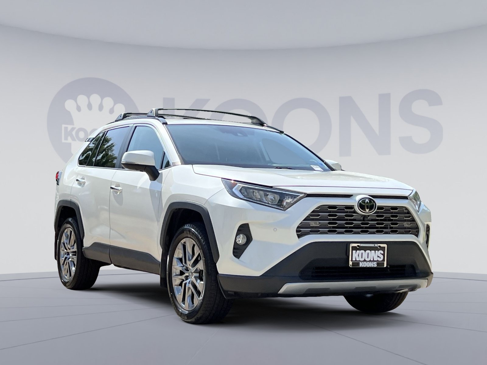 Used 2020 Toyota RAV4 Limited AWD/4WD image 2