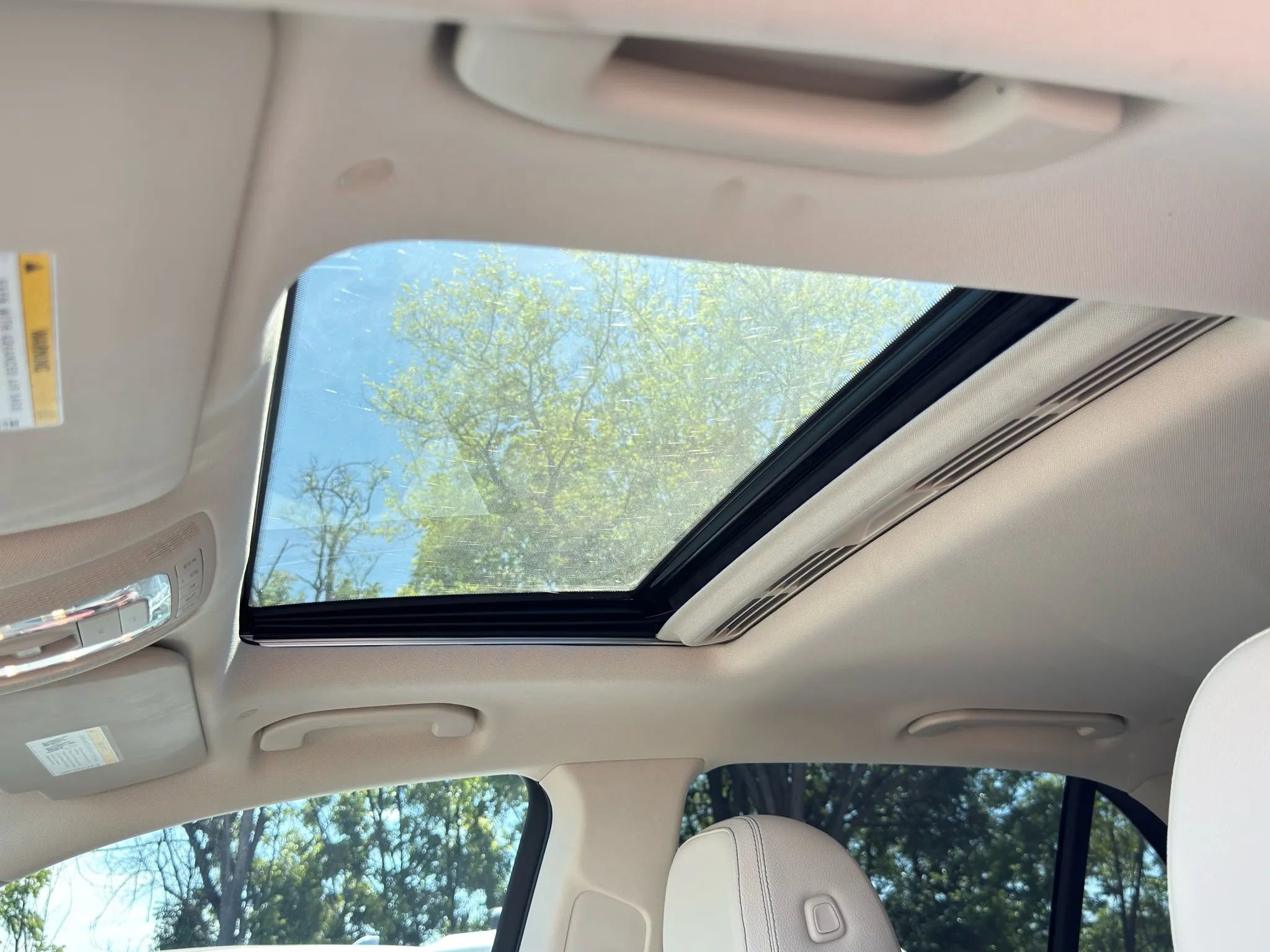 Used 2020 Mercedes-Benz GLE 350 4MATIC w/ Premium Package image 20