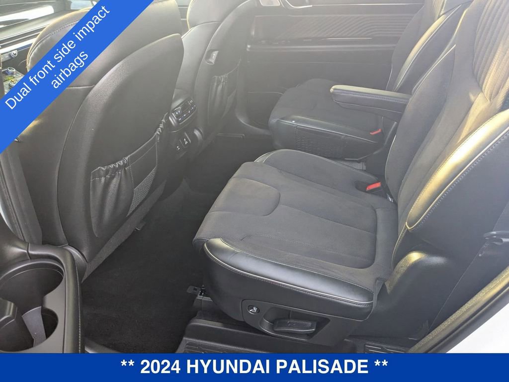 Used 2024 Hyundai Palisade Calligraphy image 32