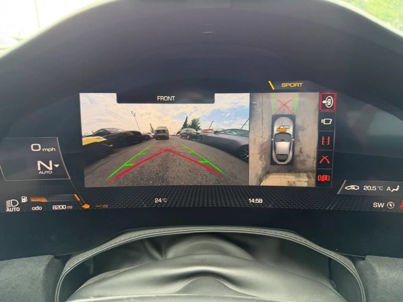 Used 2021 Ferrari Roma RWD image 29