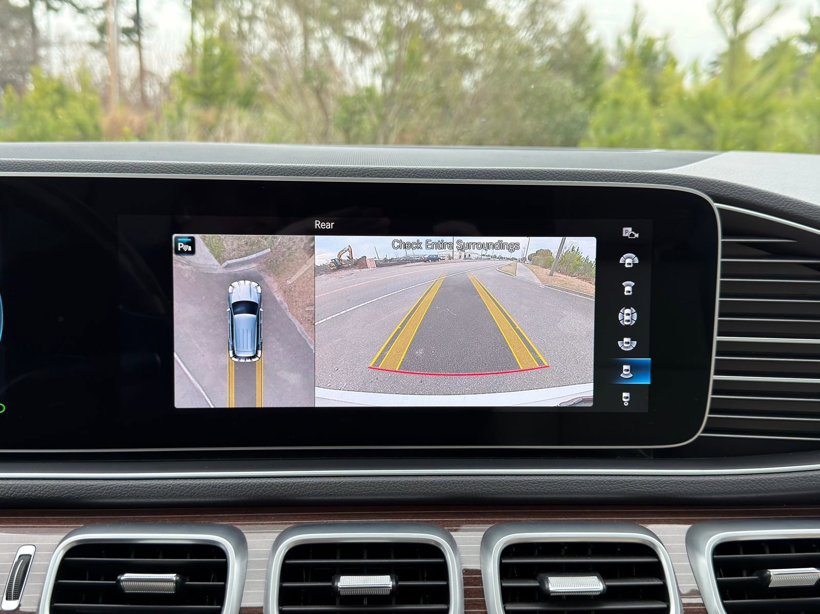 Certified 2022 Mercedes-Benz GLE 350 4MATIC image 4