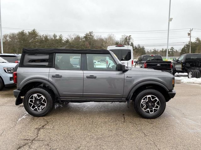 Used 2022 Ford Bronco 4-Door image 2