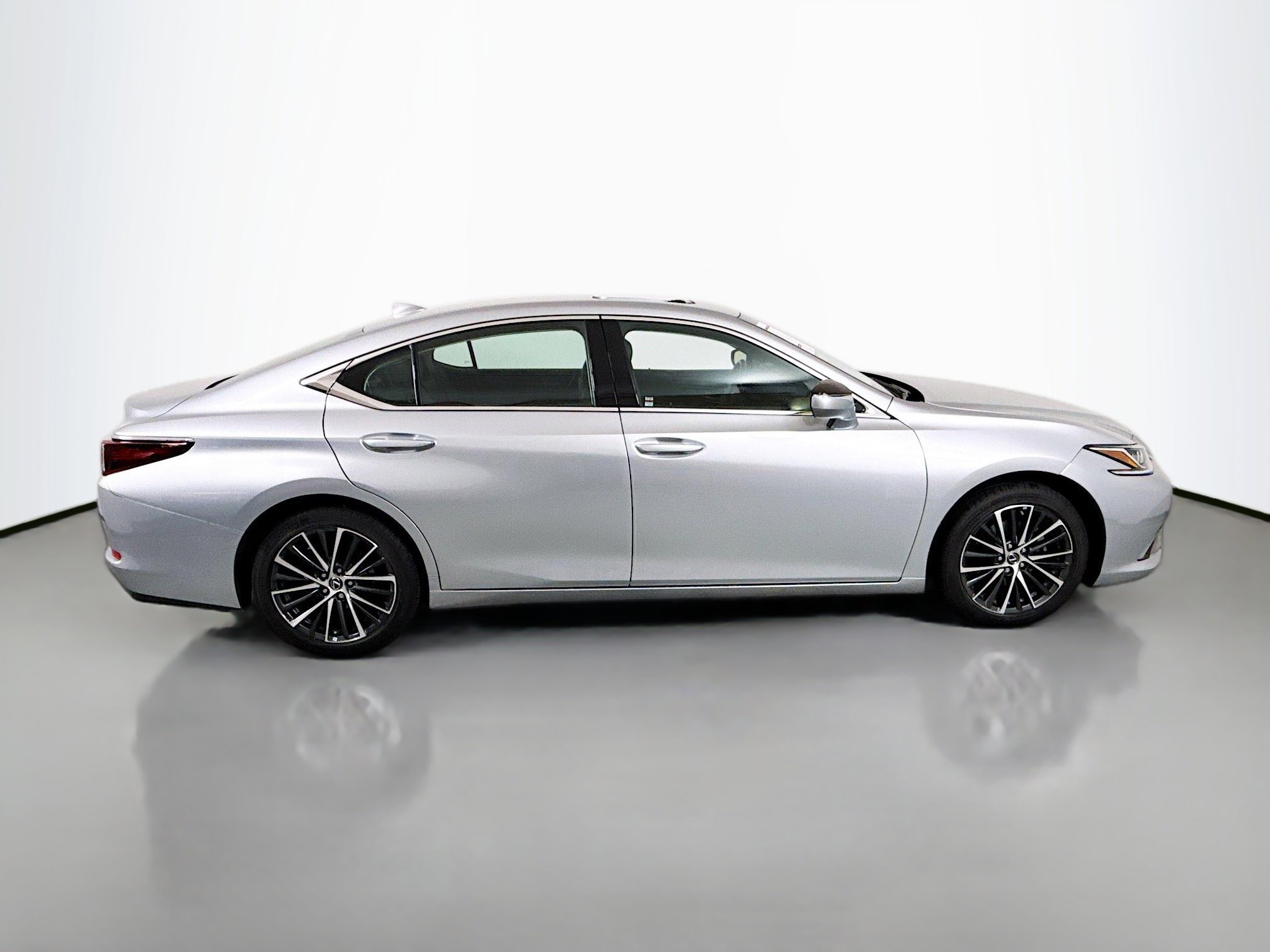Used 2023 Lexus ES 350 w/ Premium Package image 8