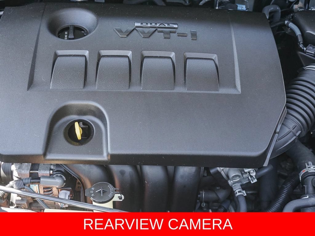 Used 2015 Toyota Corolla LE FWD image 25