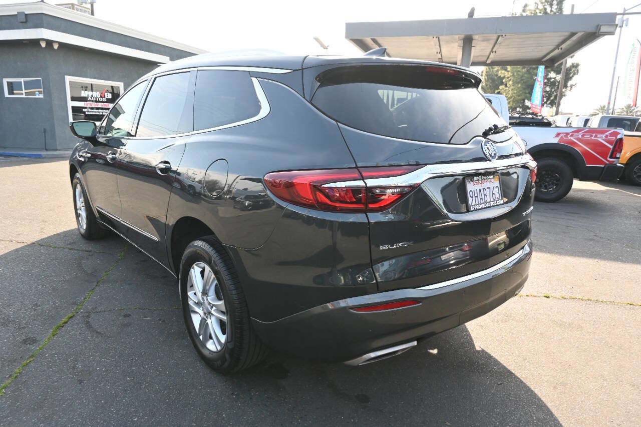 Used 2018 Buick Enclave Essence FWD image 5
