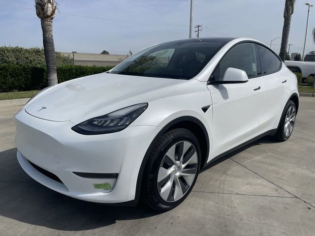 Used 2023 Tesla Model Y Long Range image 4