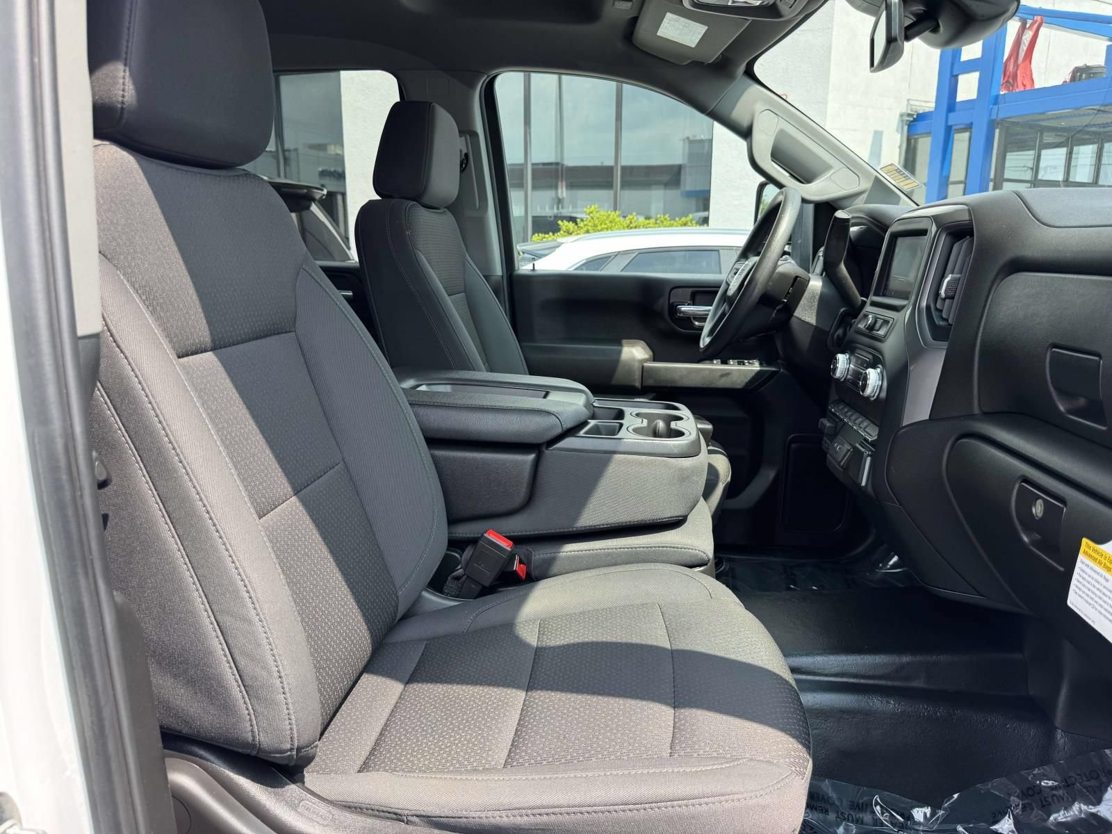 Used 2024 GMC Sierra 3500 Pro RWD image 25