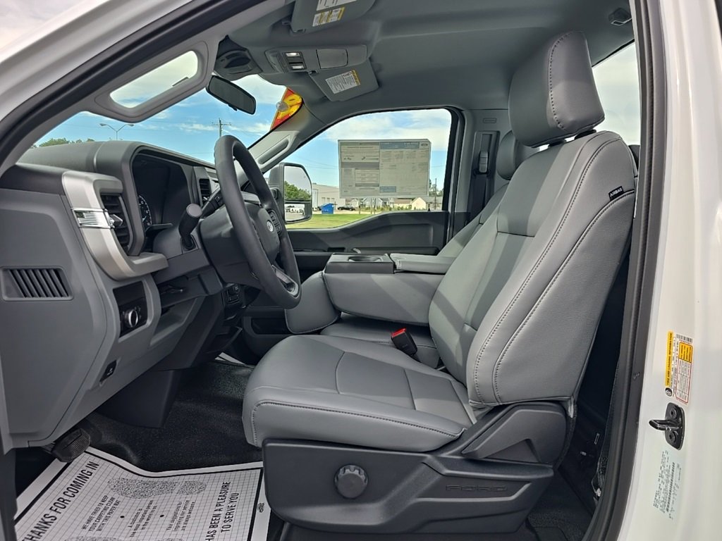 New 2026 Ford F250 XL image 17