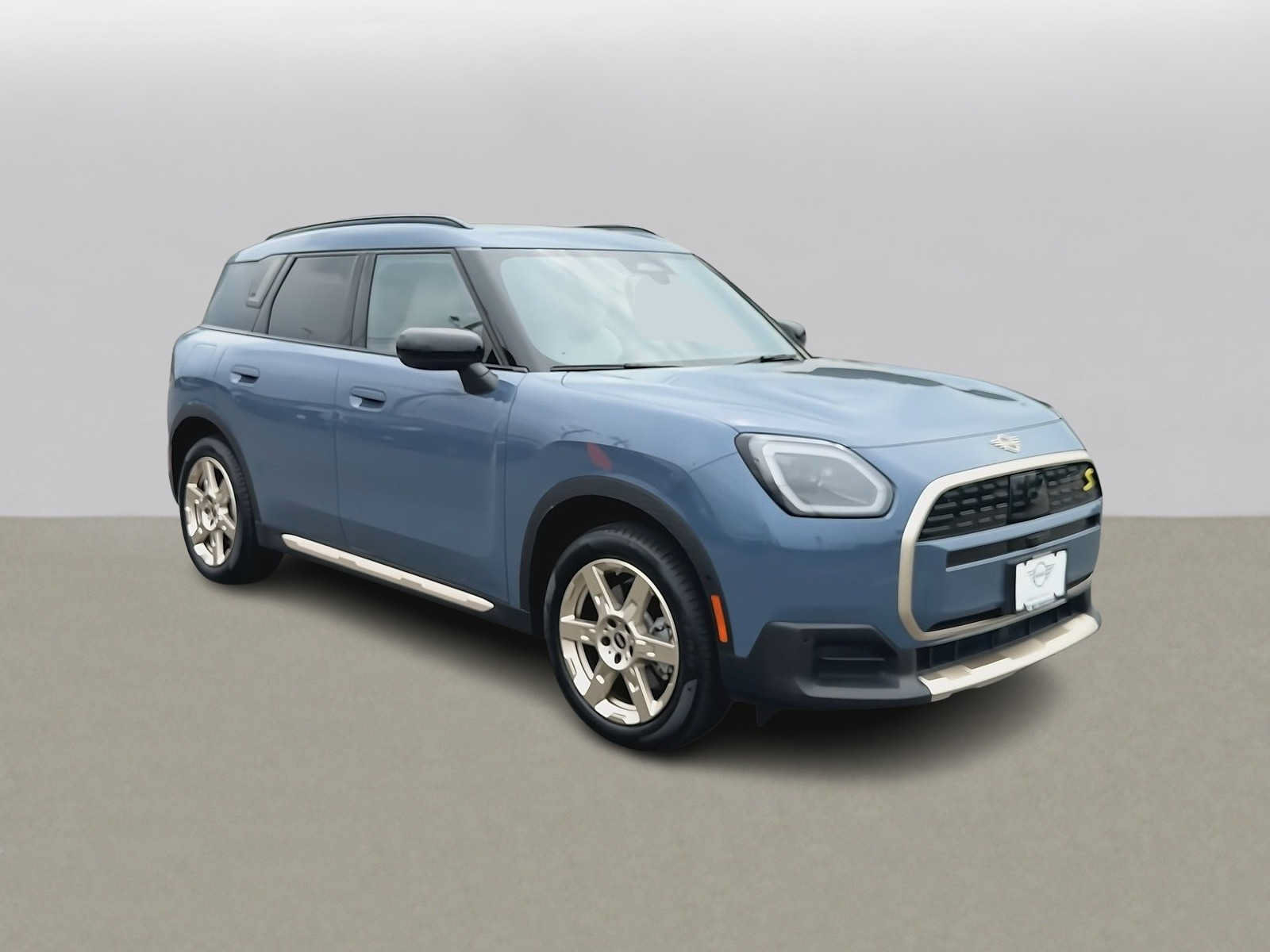 Used 2025 MINI Cooper Countryman SE AWD/4WD image 2