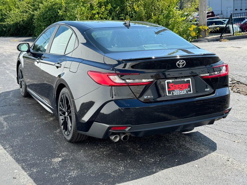 Certified 2025 Toyota Camry Hybrid image 4