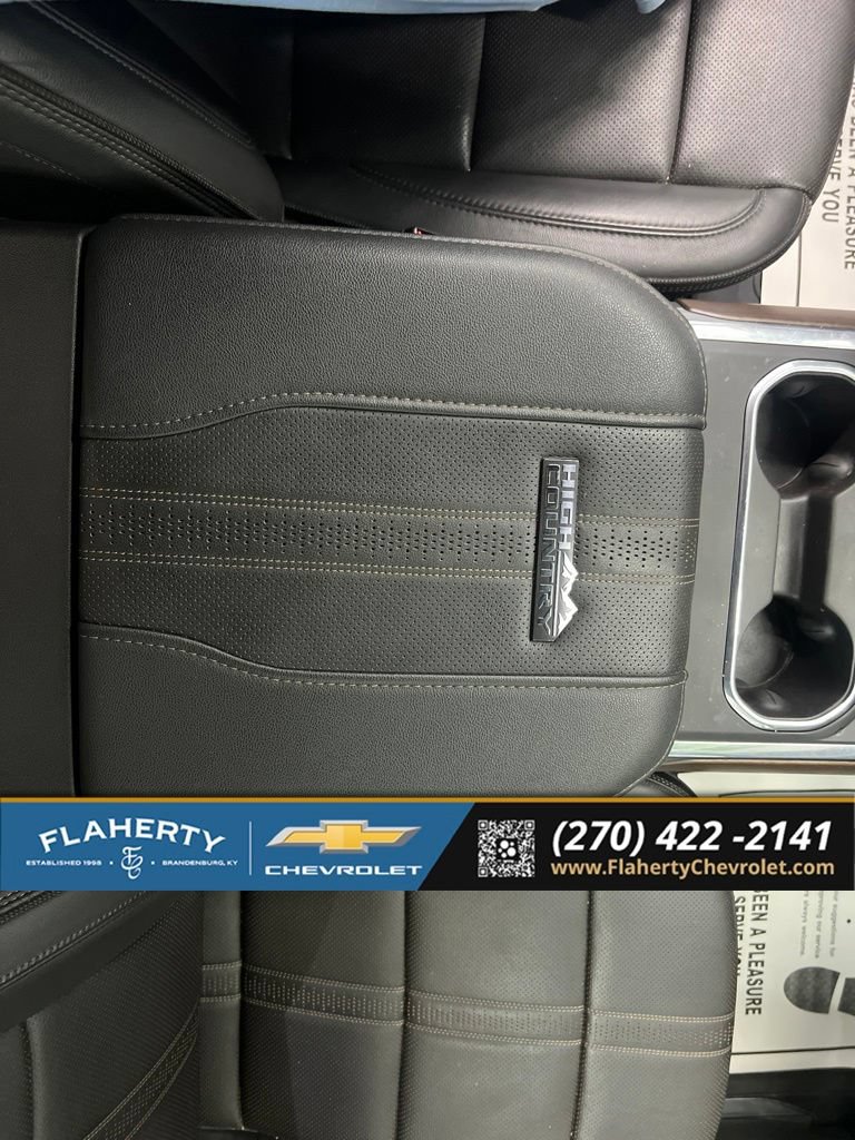 Used 2024 Chevrolet Silverado 3500 High Country AWD/4WD image 30