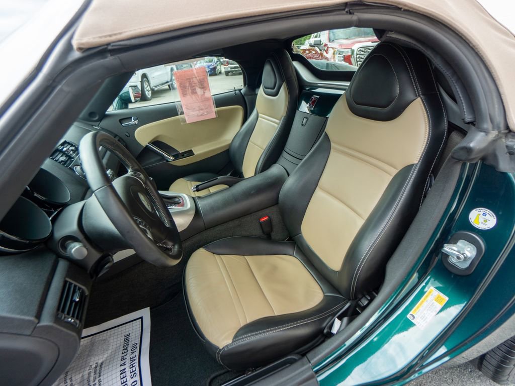 Used 2007 Saturn Sky w/ Premium Trim Pkg image 12