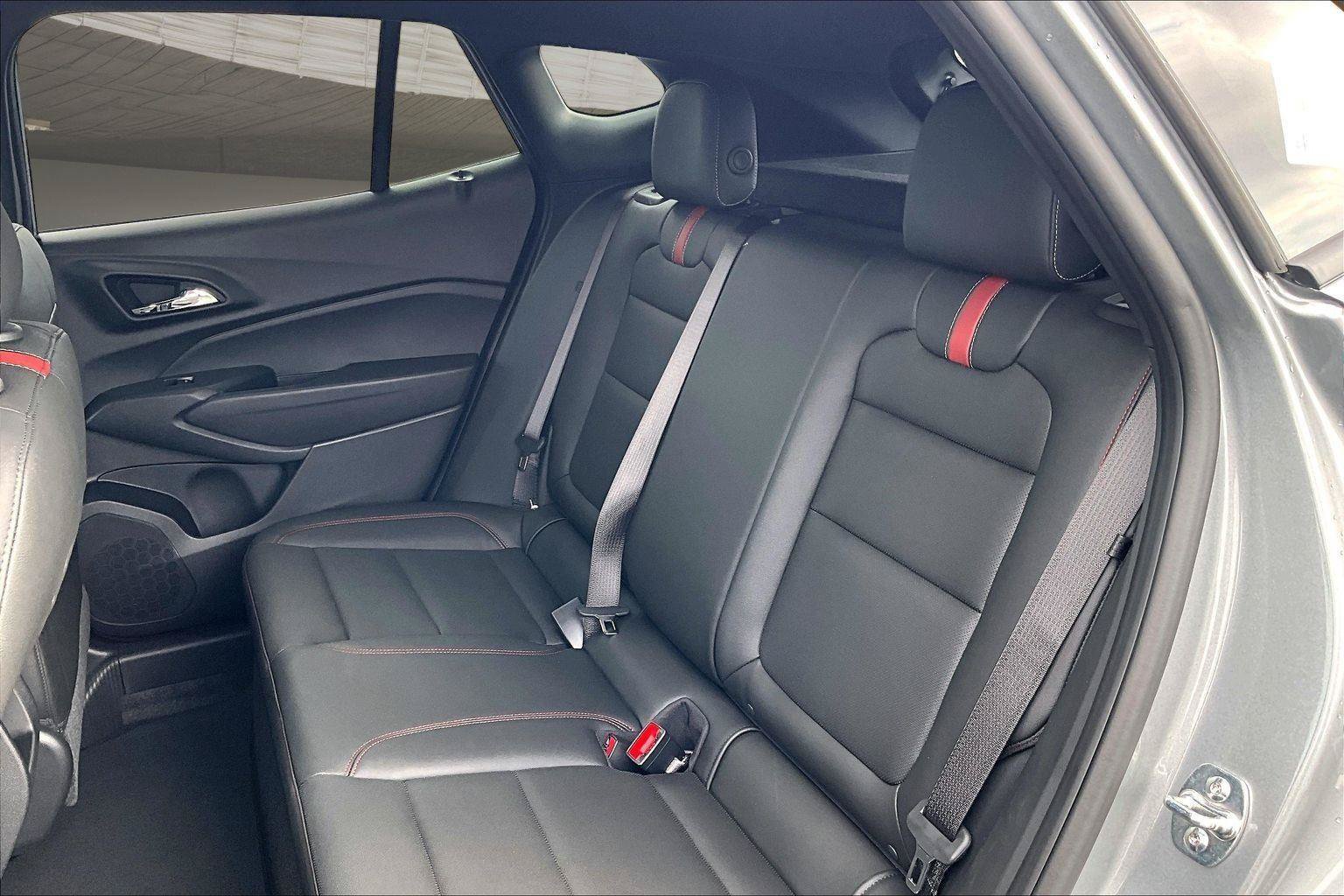 New 2026 Chevrolet Trax RS w/ Driver Confidence Package FWD image 30