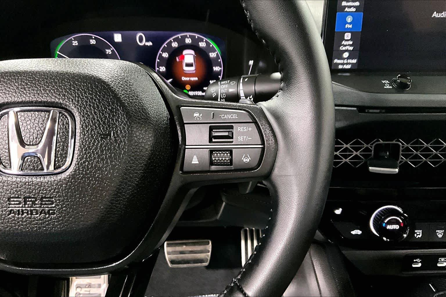 Used 2025 Honda Accord Sport image 25