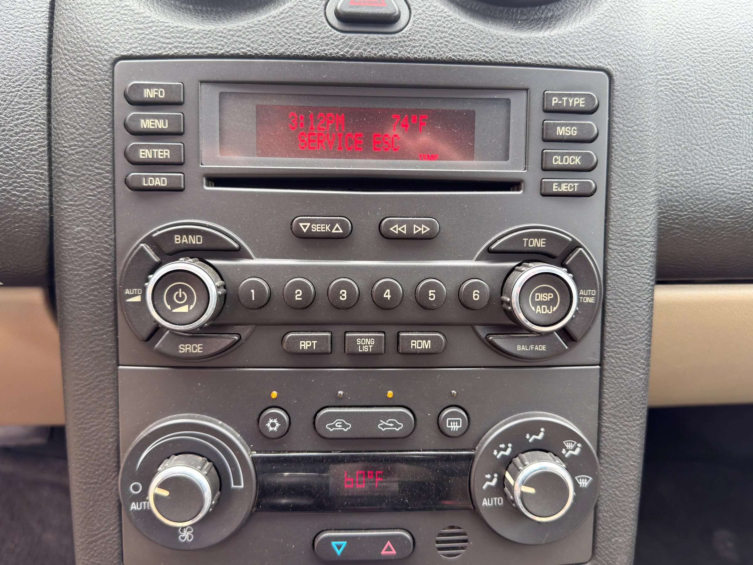 Used 2007 Pontiac G6 GT w/ Sport Package FWD image 13