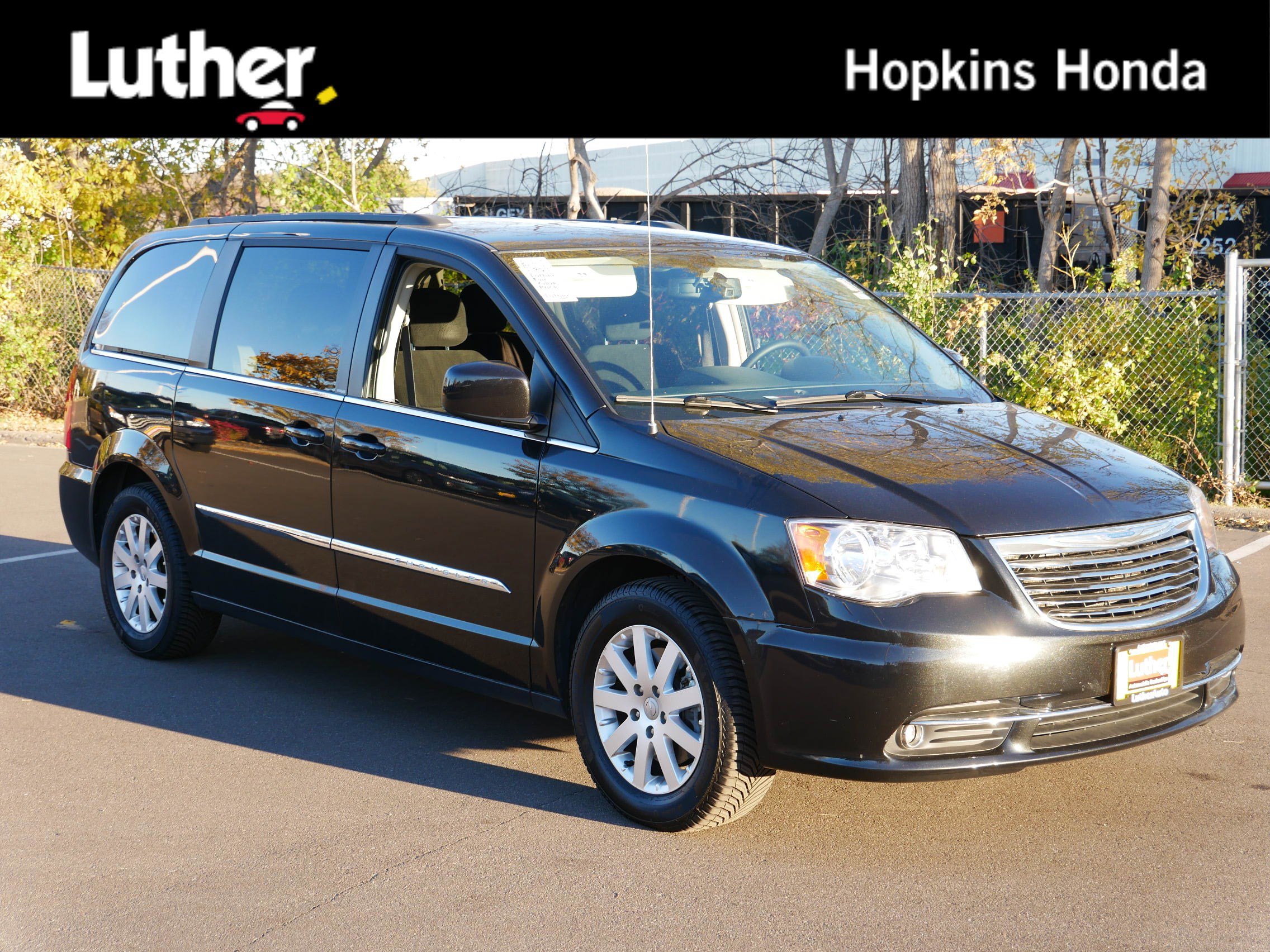 Used 2014 Chrysler Town & Country Touring