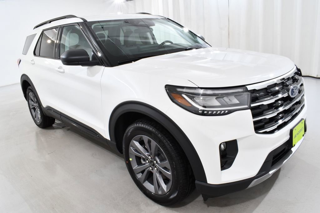 New 2026 Ford Explorer Active w/ Active Comfort Package image 5