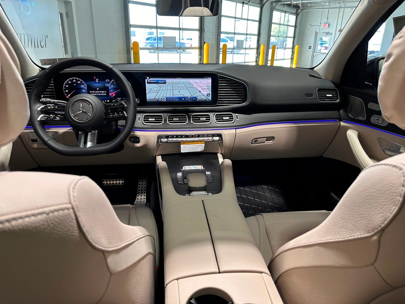 Used 2026 Mercedes-Benz GLS 450 4MATIC image 6