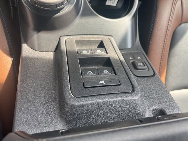 Used 2024 Ford Bronco Outer Banks image 33