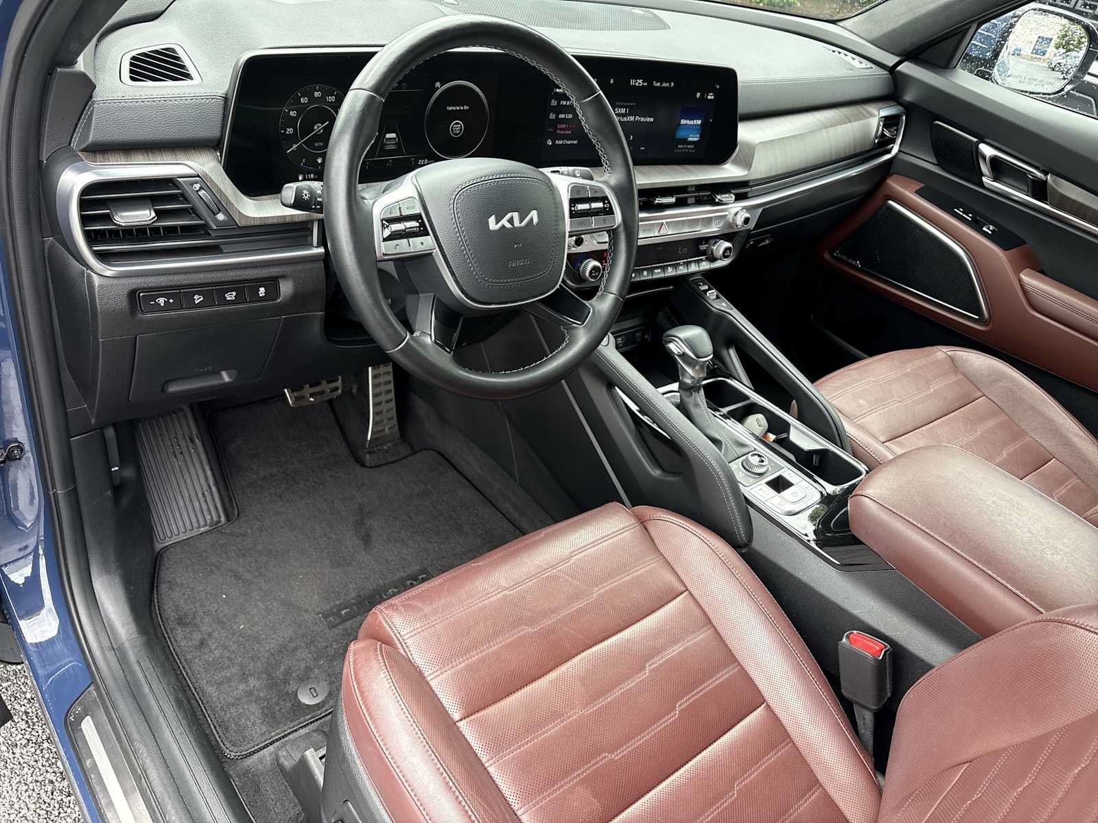 Used 2023 Kia Telluride SX Prestige AWD/4WD image 10