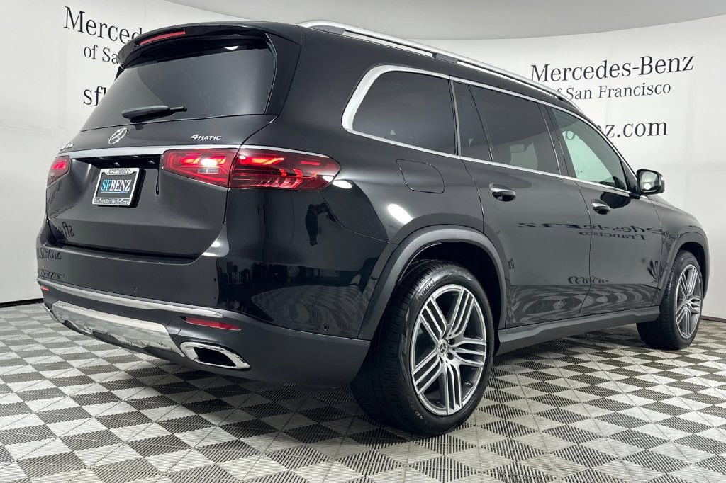 Certified 2026 Mercedes-Benz GLS 450 4MATIC image 5