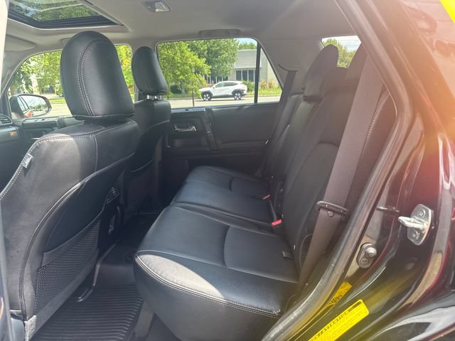 Used 2023 Toyota 4Runner 40th Anniversary SE AWD/4WD image 27