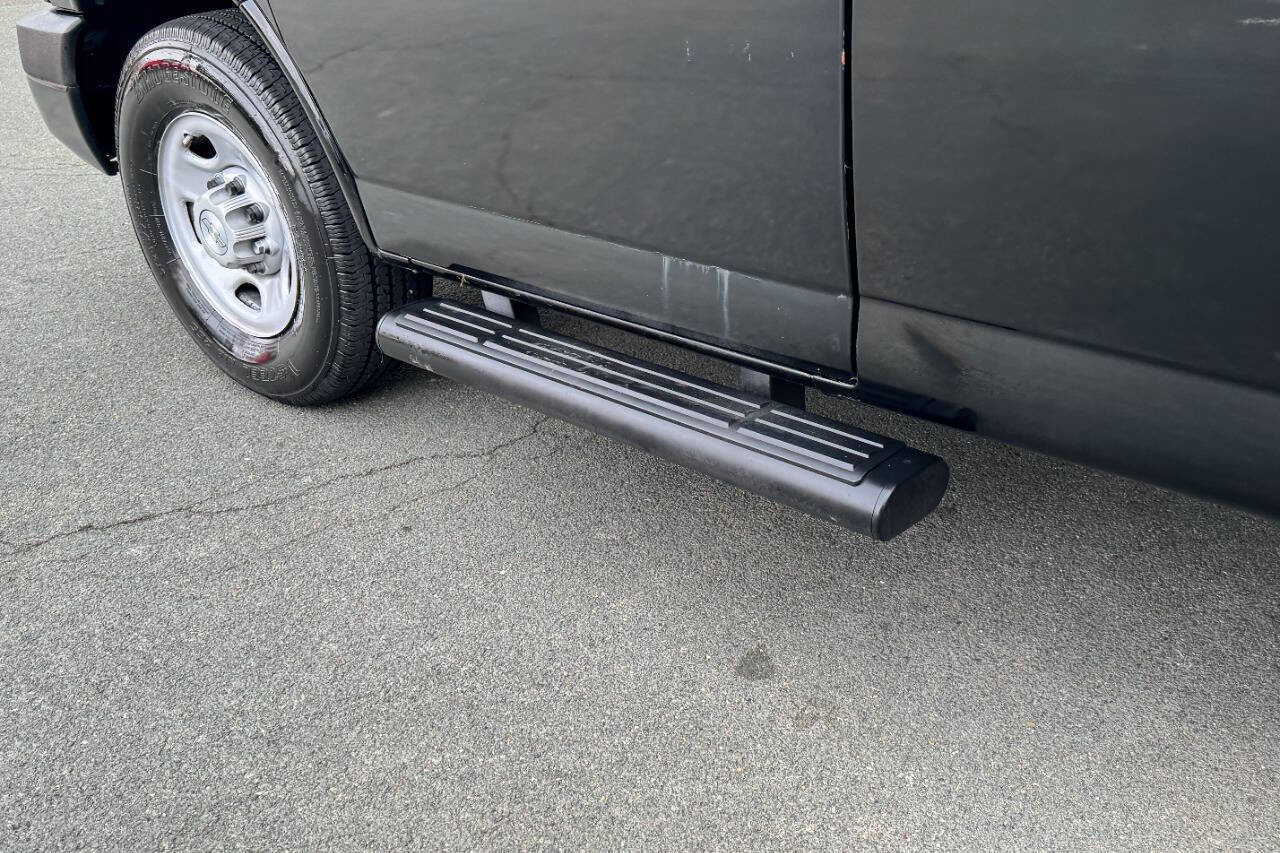 Used 2014 Chevrolet Express 2500 LS RWD image 20