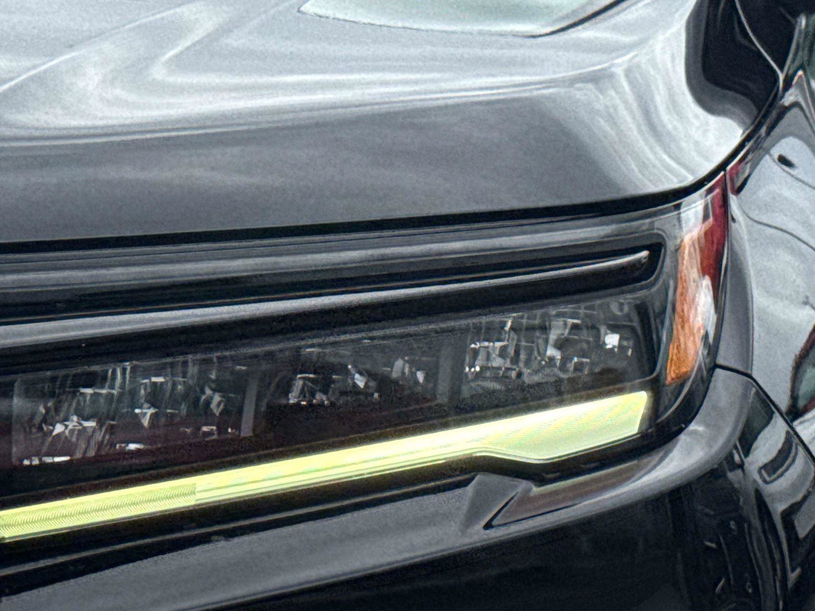 Certified 2023 Honda Pilot TrailSport image 10