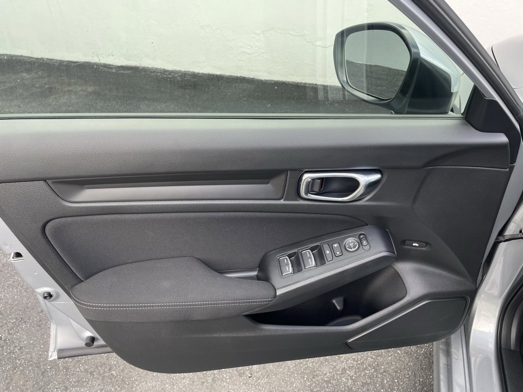 Used 2025 Honda Civic LX image 18