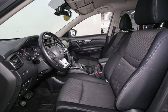 Used 2020 Nissan Rogue SV AWD/4WD image 36