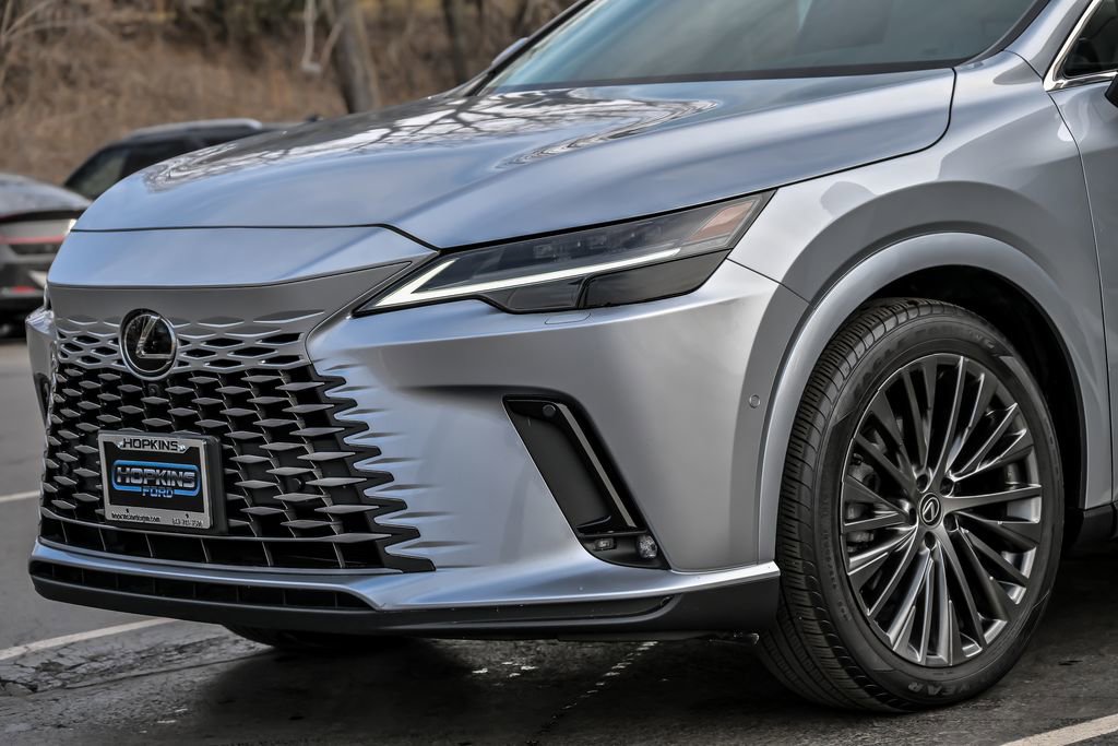 Used 2023 Lexus RX 350 350 Luxury w/ Cold Area Package image 2