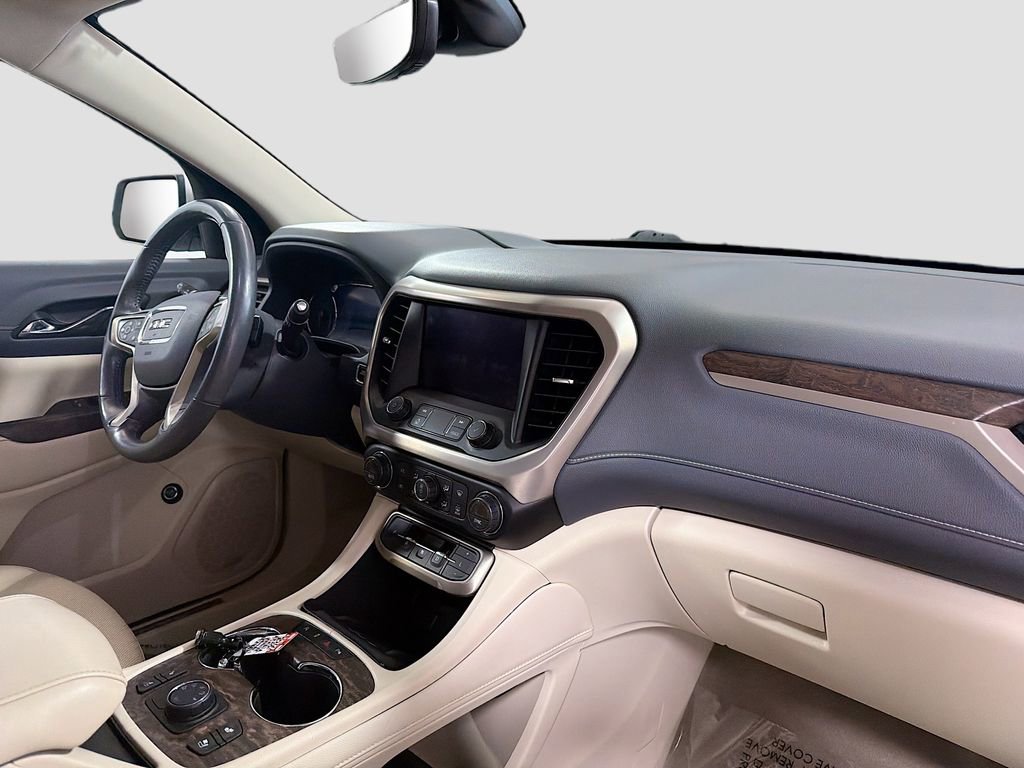 Used 2021 GMC Acadia Denali w/ Denali Ultimate Package image 31