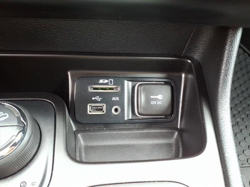 Used 2014 Jeep Cherokee Trailhawk w/ Leather Interior Group image 22