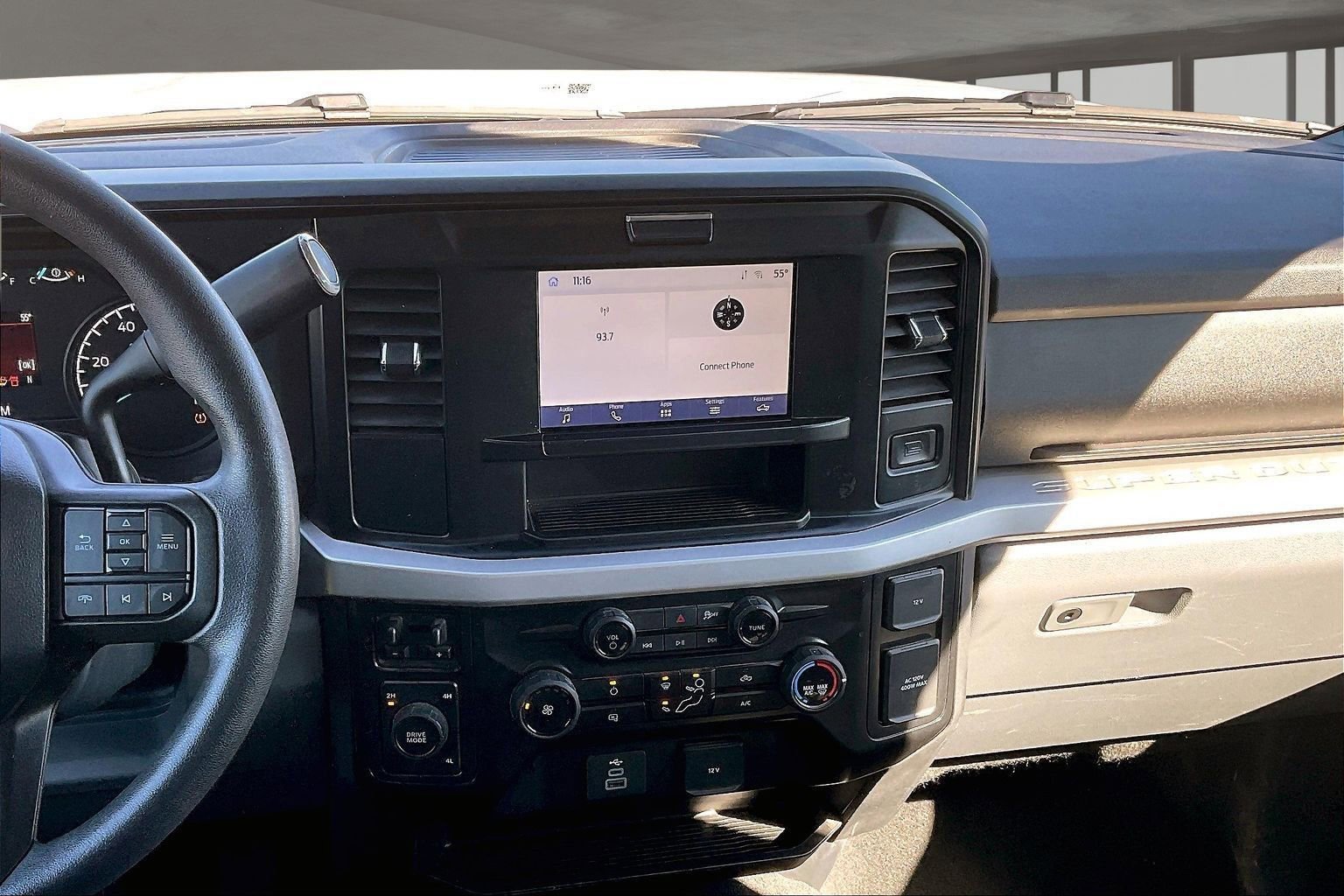 Used 2025 Ford F250 XLT image 9