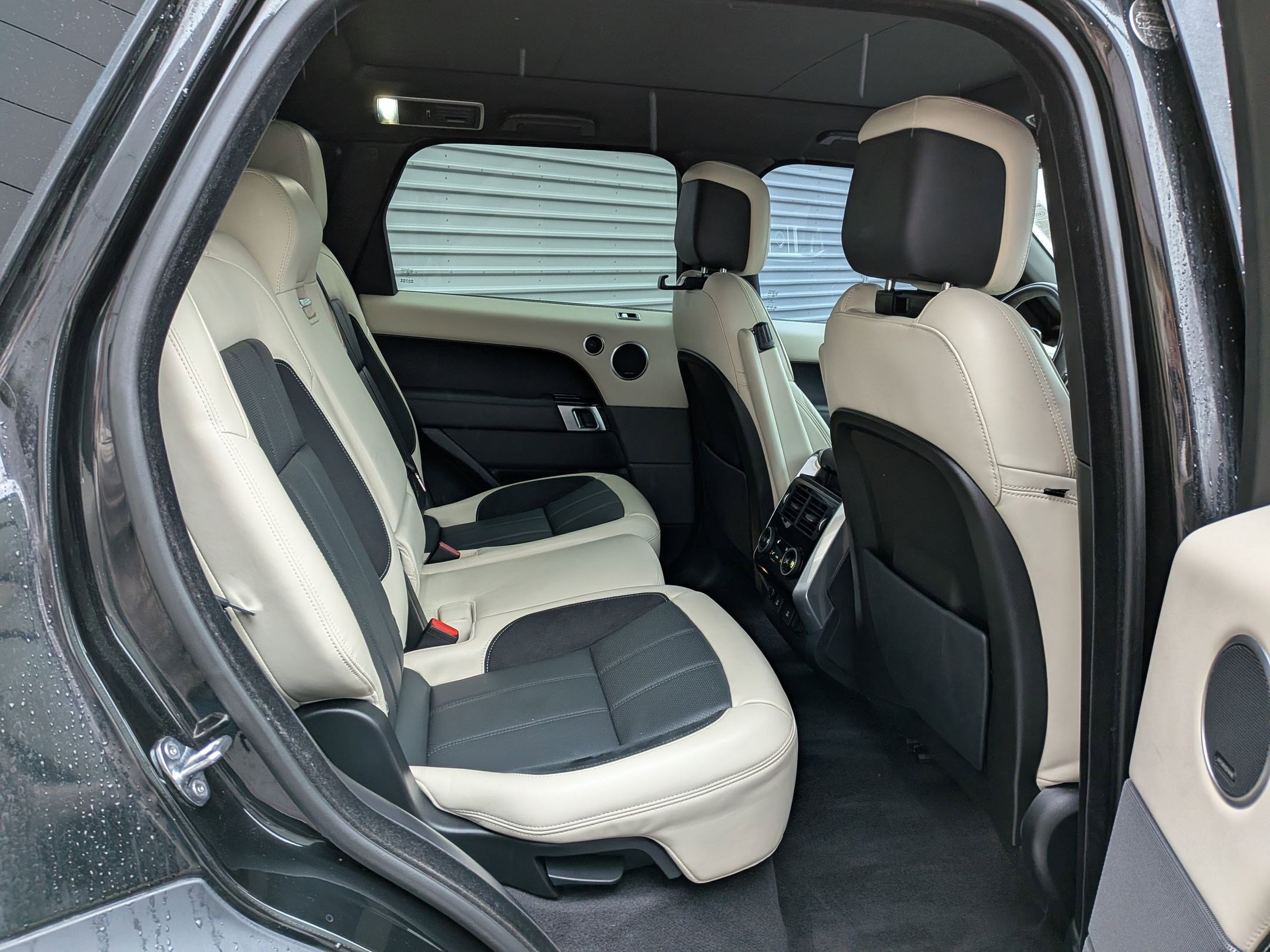 Certified 2020 Land Rover Range Rover Sport HST image 28