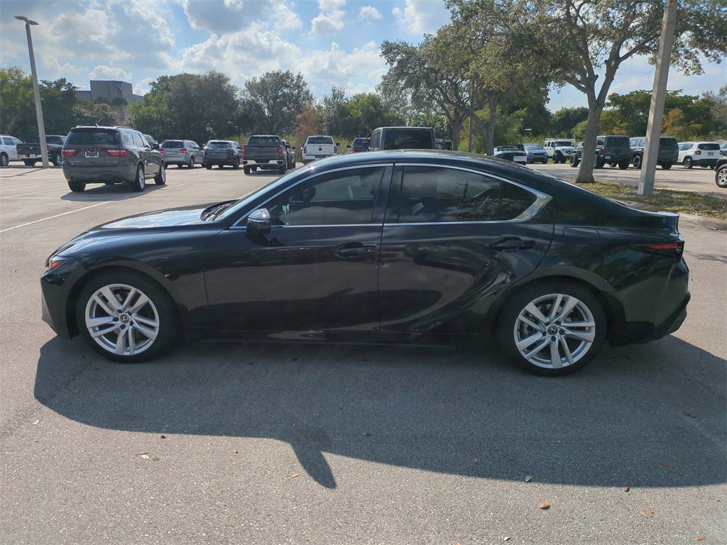Used 2023 Lexus IS 300 w/ Comfort Package image 9