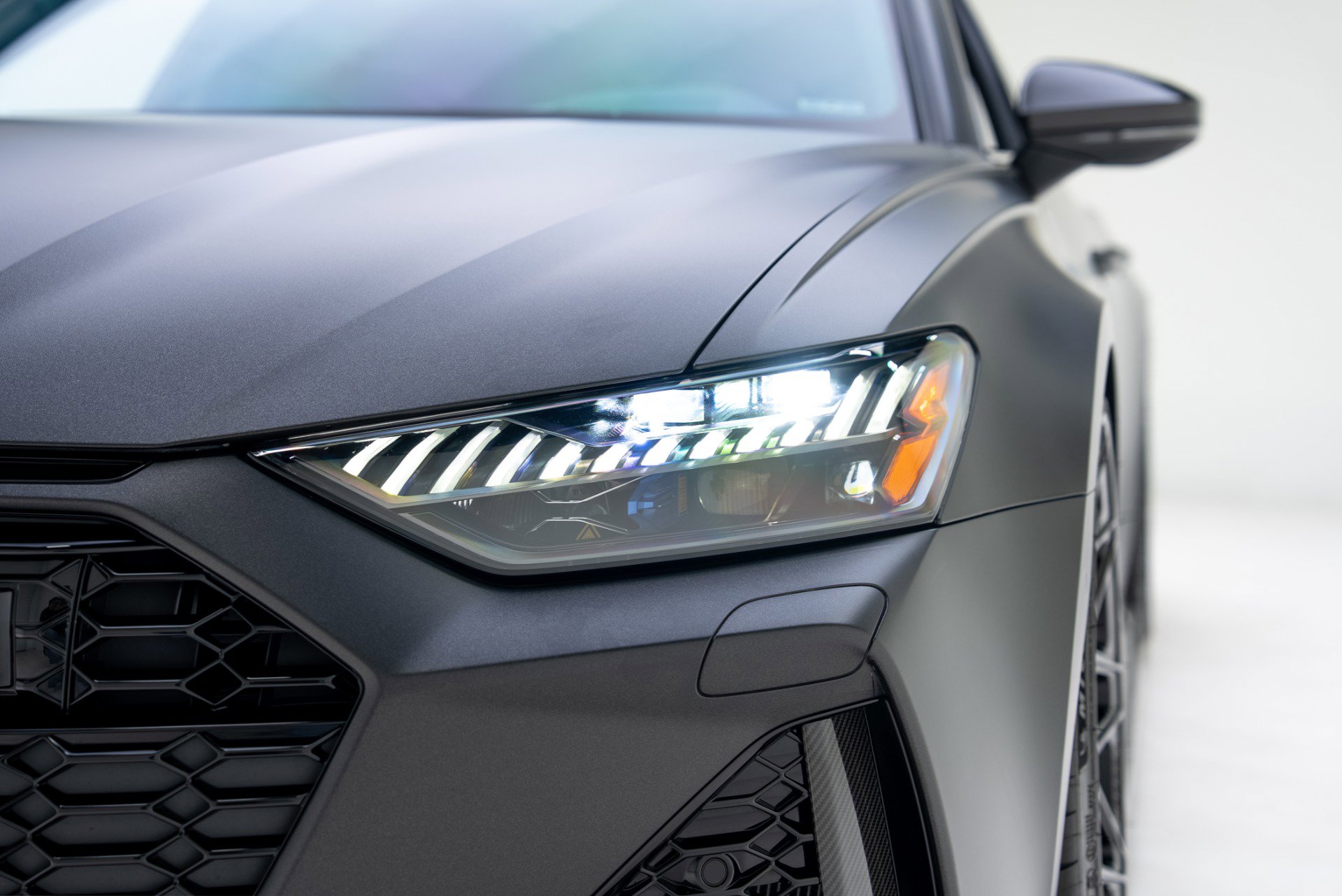 Used 2025 Audi RS 6 performance image 13