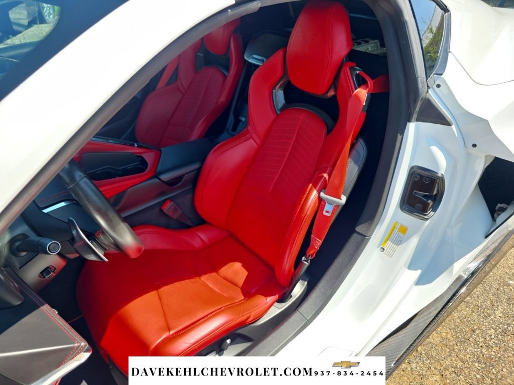Certified 2020 Chevrolet Corvette Stingray Premium Cpe w/ 3LT Preferred Equipment Group RWD image 21