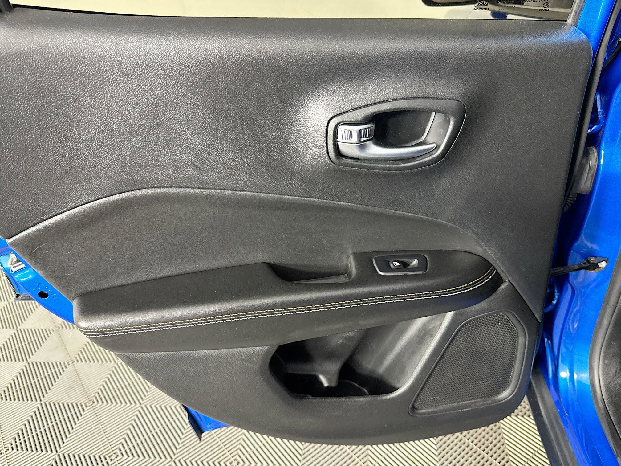 Used 2019 Jeep Compass Sport w/ Cold Weather Group image 25