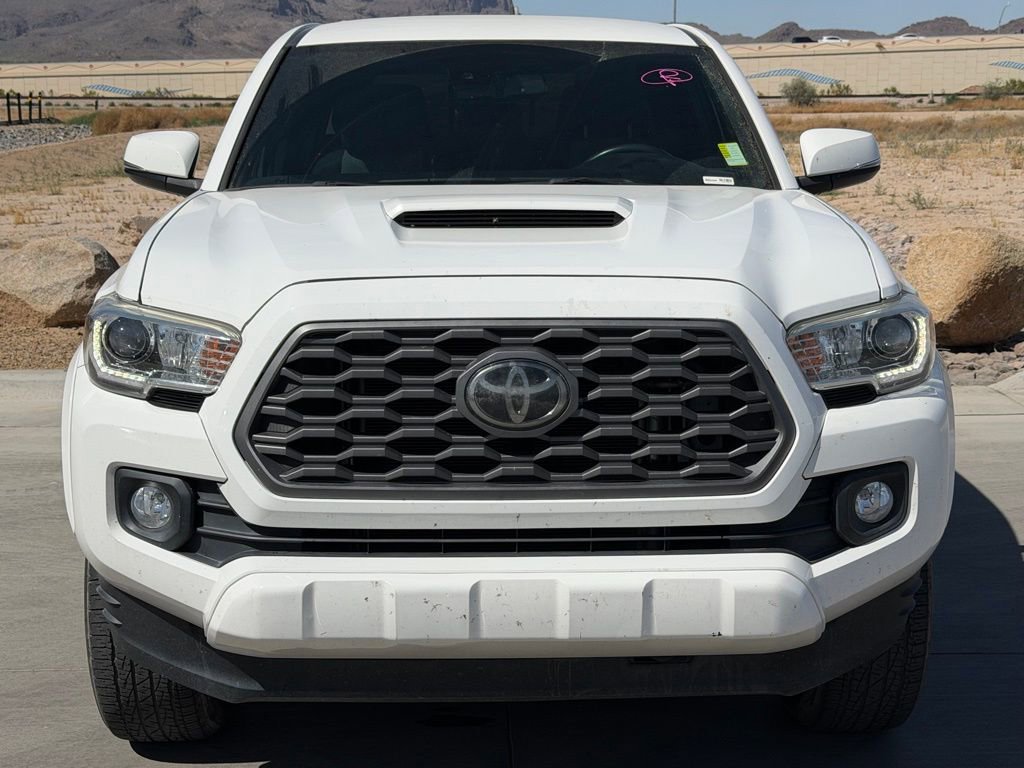 Used 2021 Toyota Tacoma TRD Sport w/ Technology Package image 5