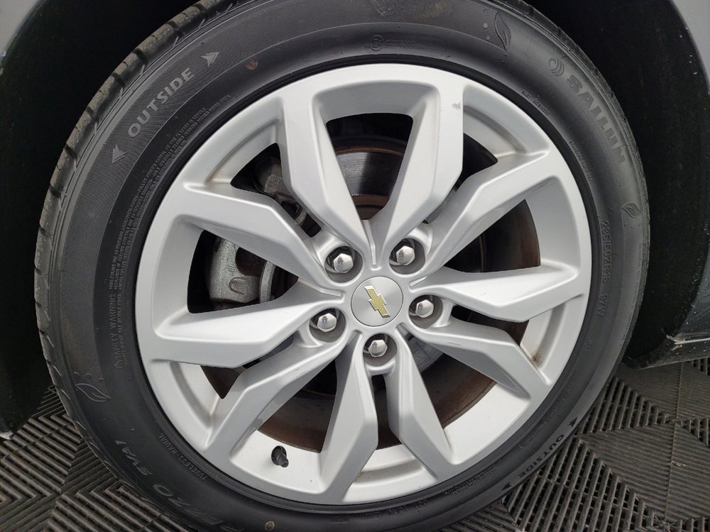 Used 2018 Chevrolet Impala LT image 31