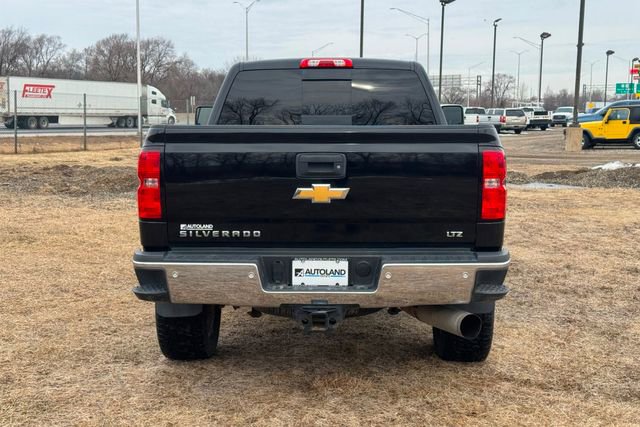 Used 2018 Chevrolet Silverado 2500 LTZ w/ Duramax Plus Package image 4