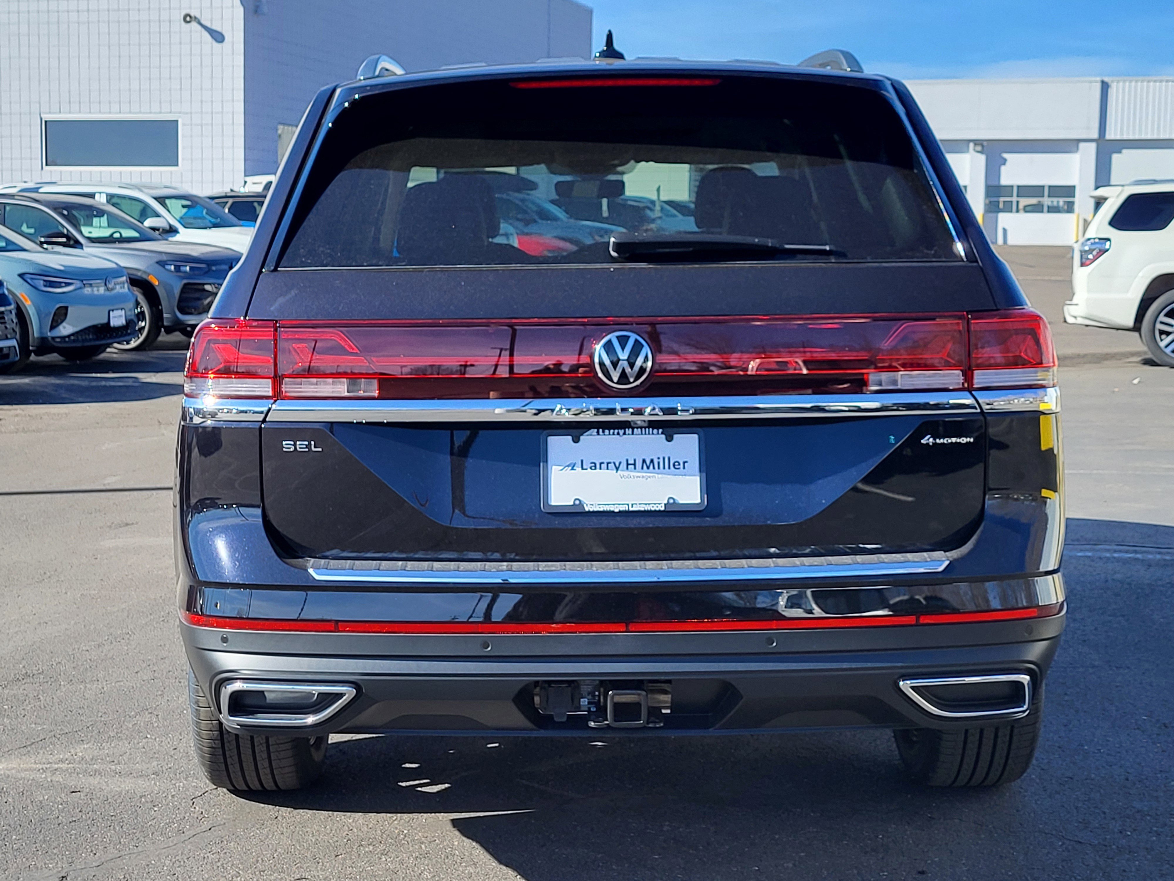New 2026 Volkswagen Atlas SEL image 5