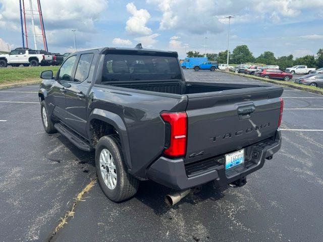 Certified 2024 Toyota Tacoma SR5 AWD/4WD image 5
