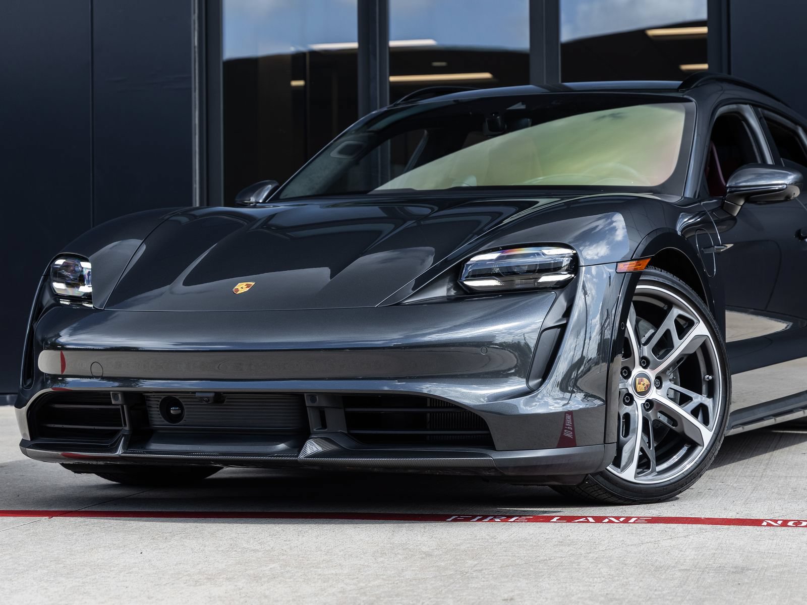 Certified 2023 Porsche Taycan Turbo S AWD/4WD image 7