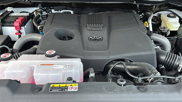 New 2026 Toyota Tundra SR5 image 33